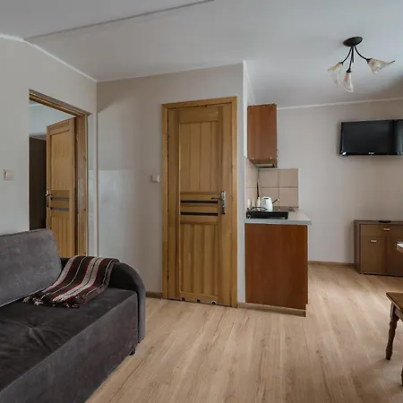 Pokoje I U Dragonka Apartment *